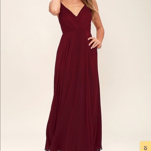 Lulus Dresses & Skirts - Lulu’s all about love maxi dress sz small